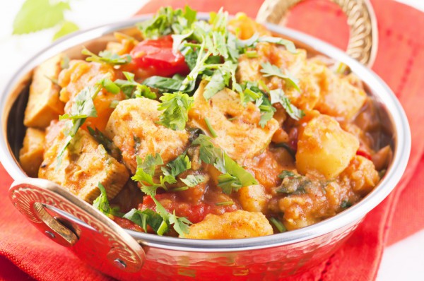 Тушеная курица с овощами