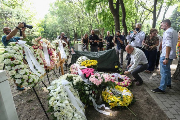 Прах Жа Жа Габор захоронили в Венгрии