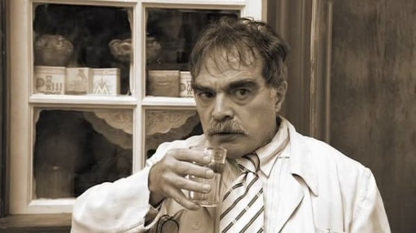 Герой картины Мастер и Маргарита литератор Берлиоз