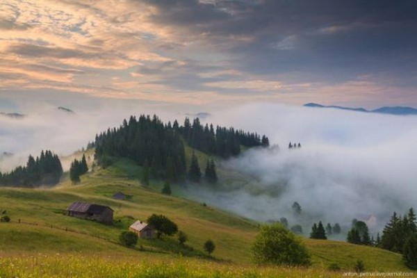 Отдых на майские: Куда поехать и отдохнуть в Украине