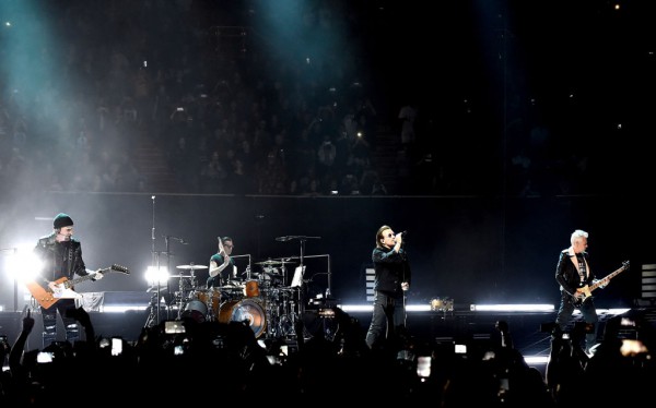 U2