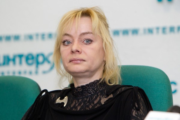 На дочь актера Евгения Евстигнеева напали в Москве