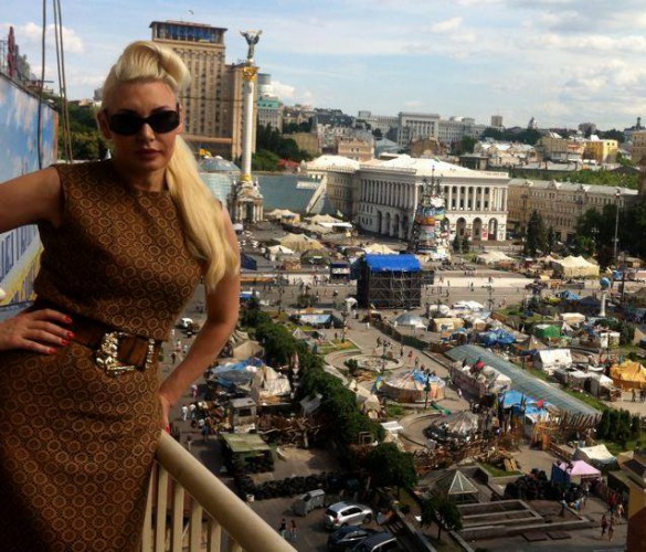 Светлана Вольнова поздравила киевлян