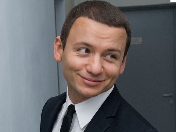 Александр Олешко заменит маму Наташи Королевой