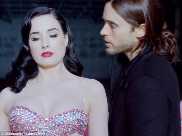 Дита фон Тиз снялась в клипе 30 Seconds to Mars