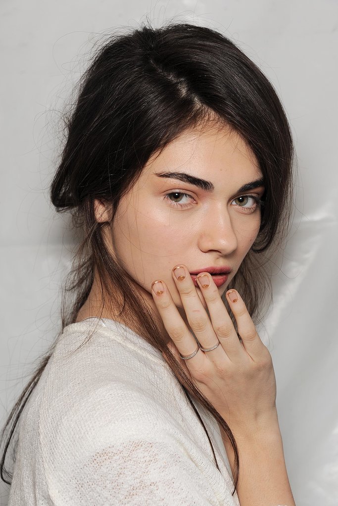Маникюр с показа Tadashi Shoji