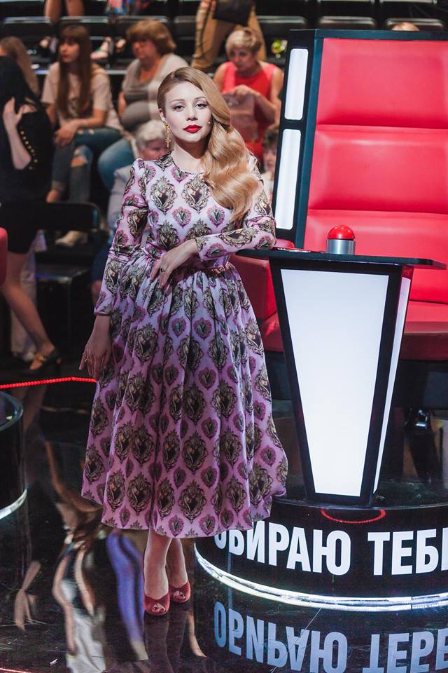 Певица Тина Кароль в легендарном платье от Dolce&Gabbana