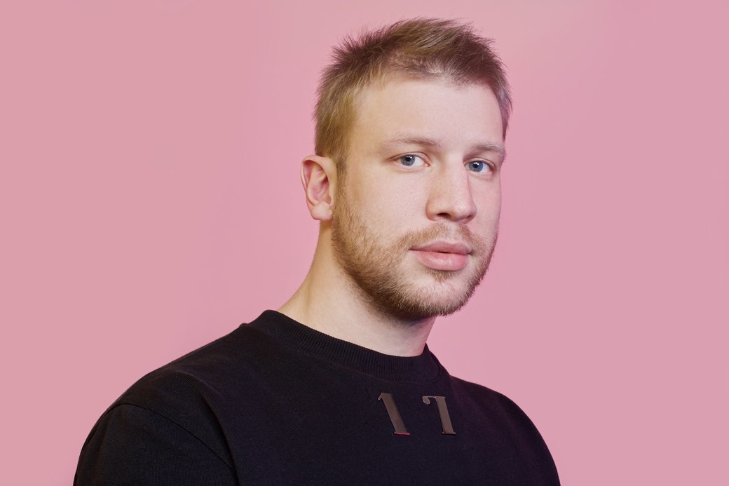 Иван Дорн показал, как записывает новый хит Звезды и