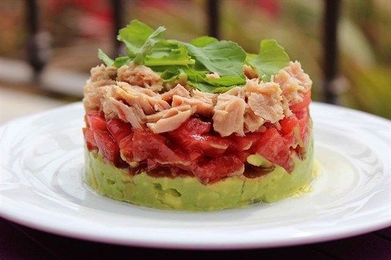 Салаты на день рождения: ТОП-5 рецептов с овощами и тунцом