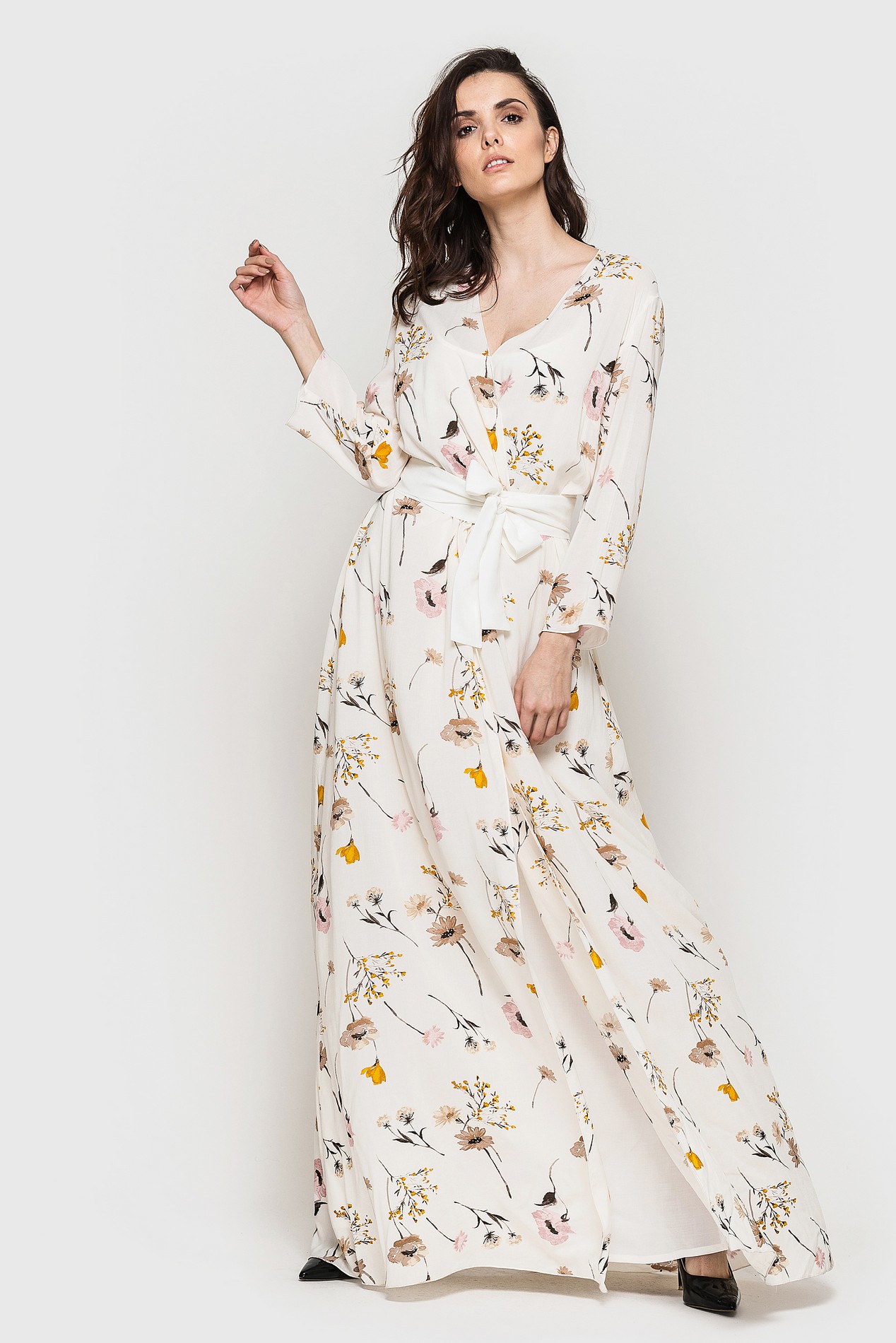 Модный дизайн на короткие ногти 2019 новые фото Модный дизайн на короткие ногти 2019 новое фото