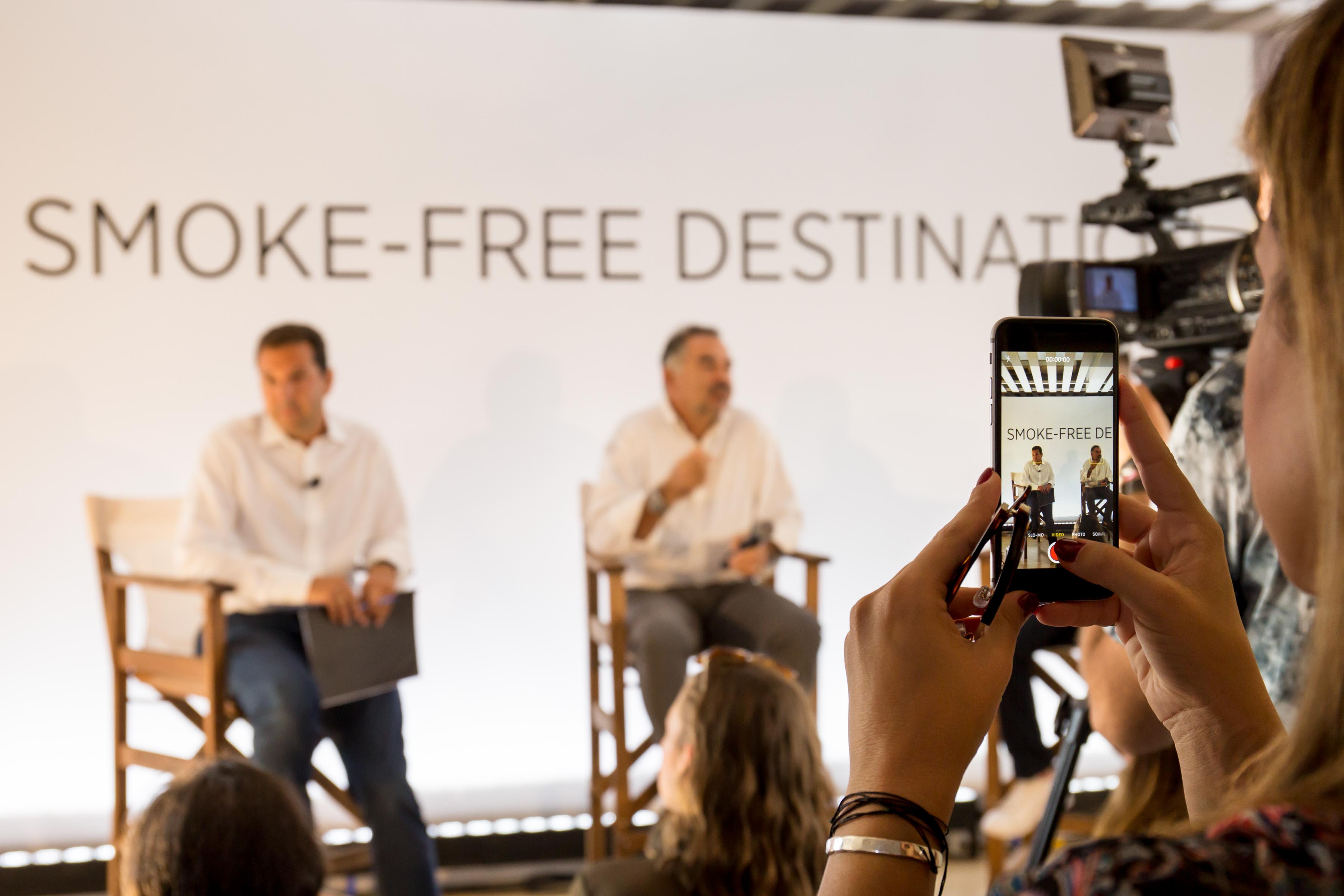 Представители местного муниципалитета рассказали об инициативе Smoke free
