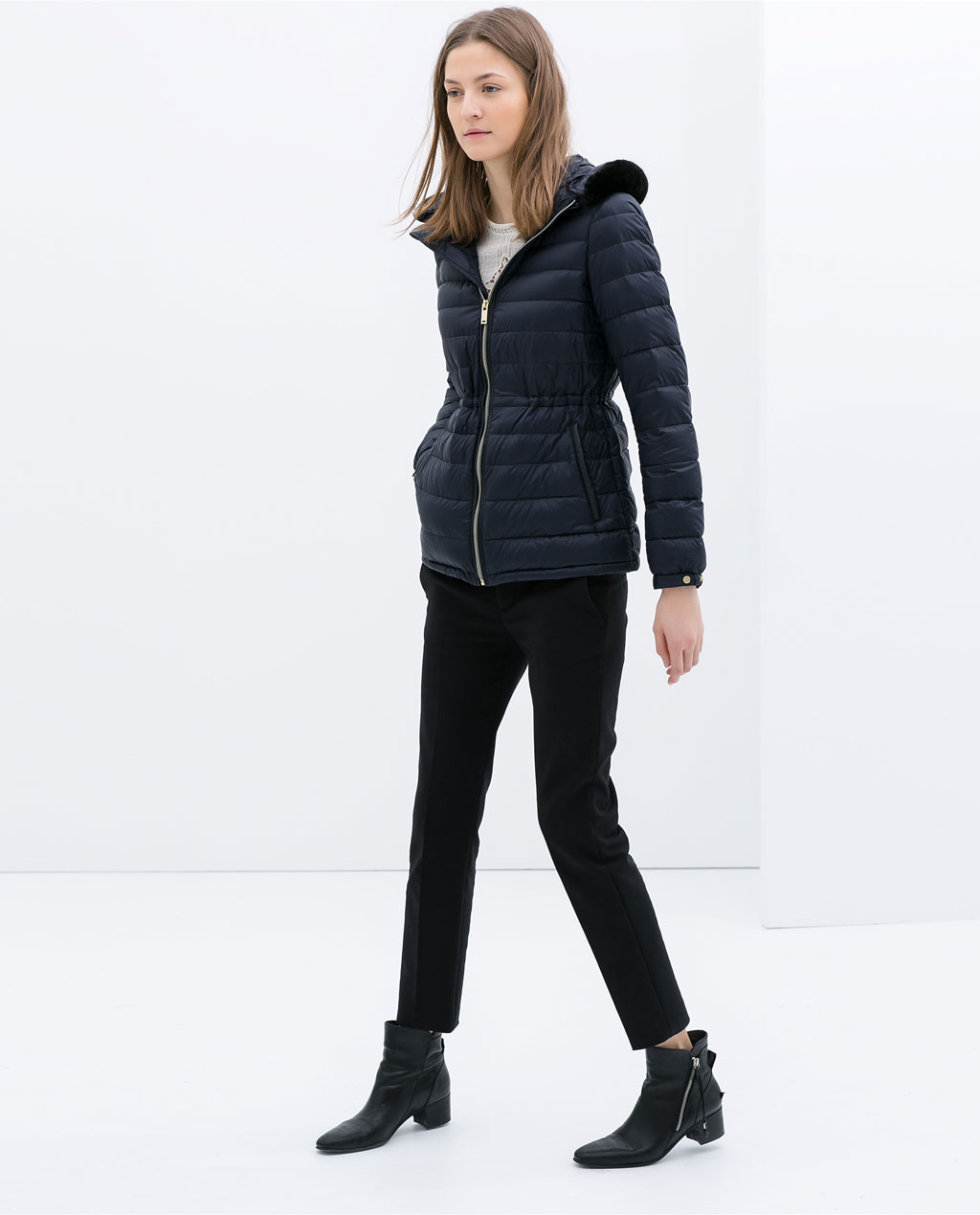 Пуховик Zara, 899 грн.