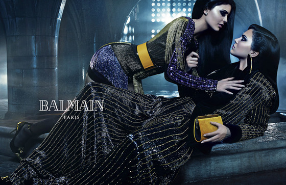 Кайли и Кендалл Дженнер для Balmain