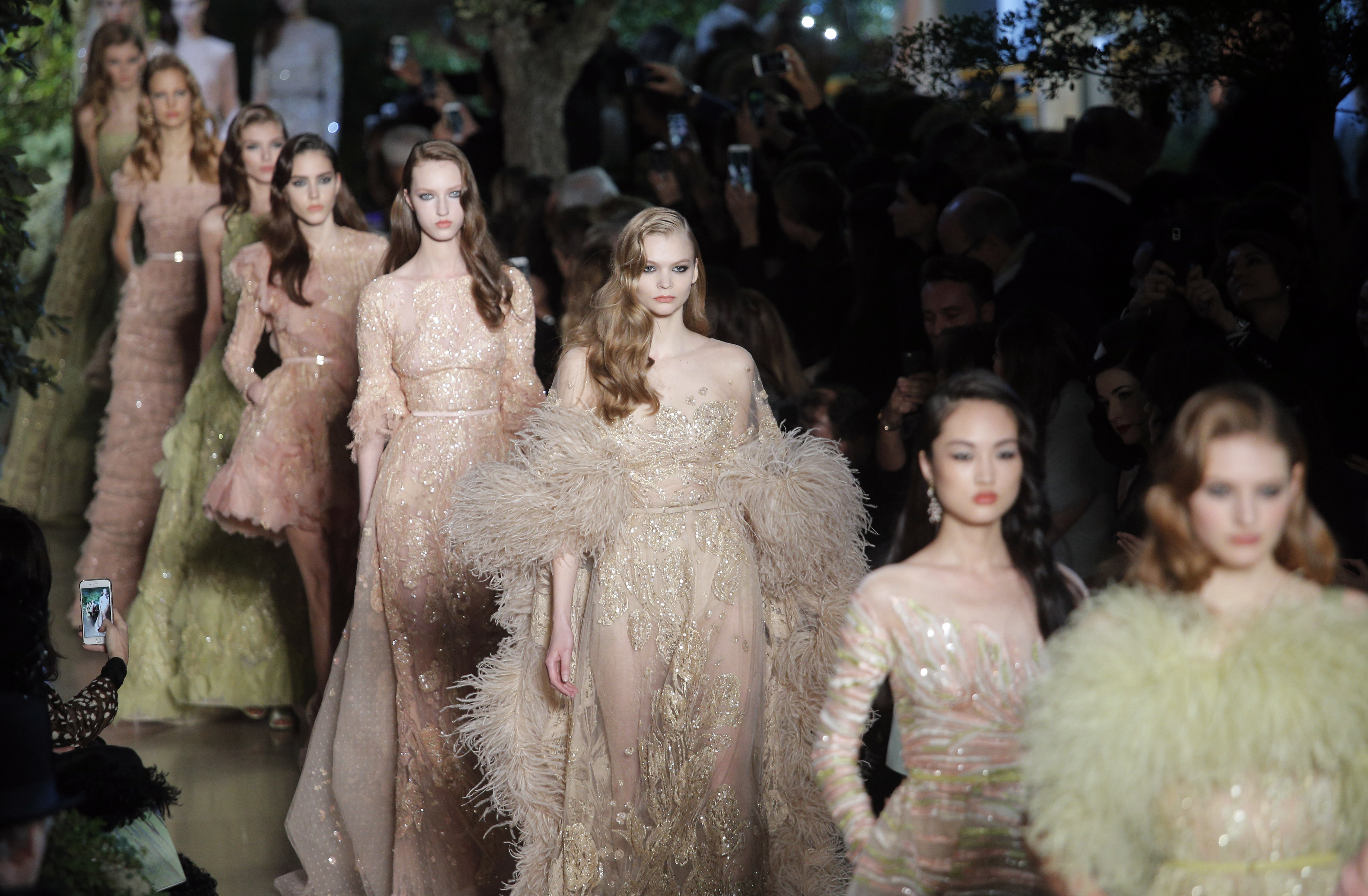 Весенняя нежность в кутюрной коллекции Elie Saab