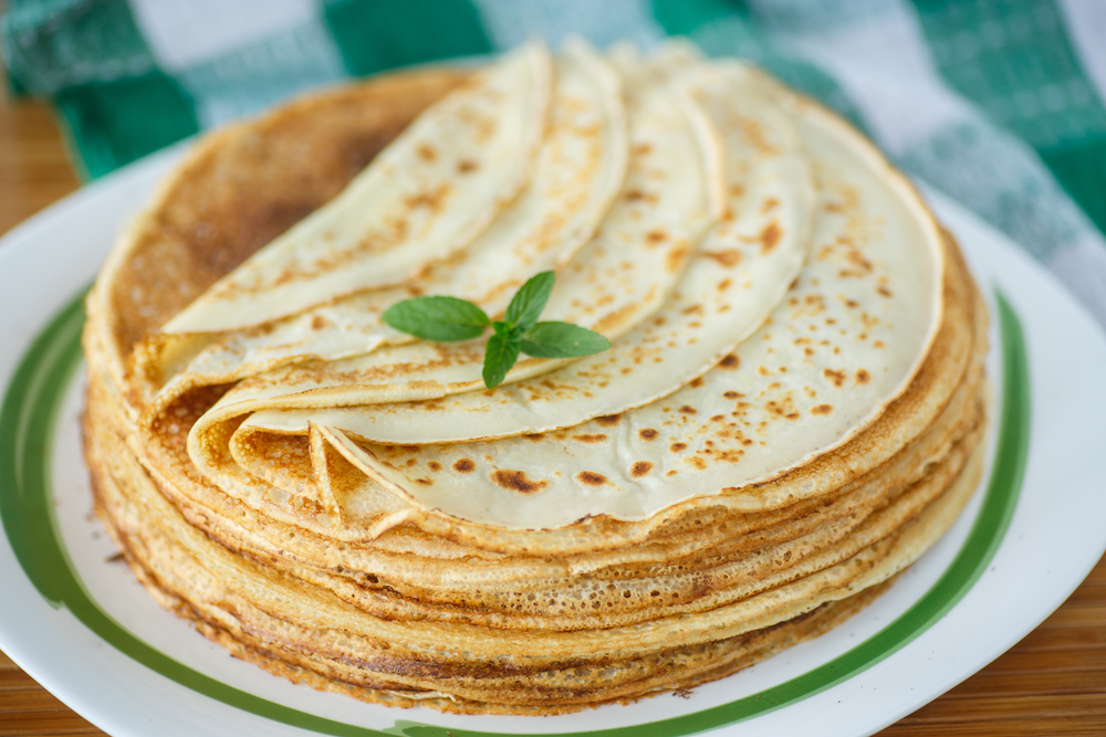Как приготовить вкусные и тонкие блины на кефире Как приготовить вкусные и тонкие блины на