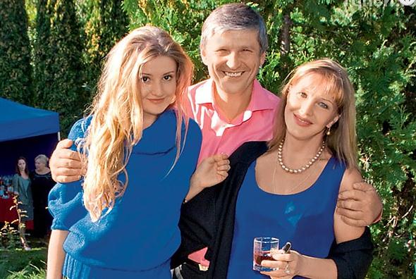 дочь елены прокловой арина фото онлайн дочь елены прокловой арина фото