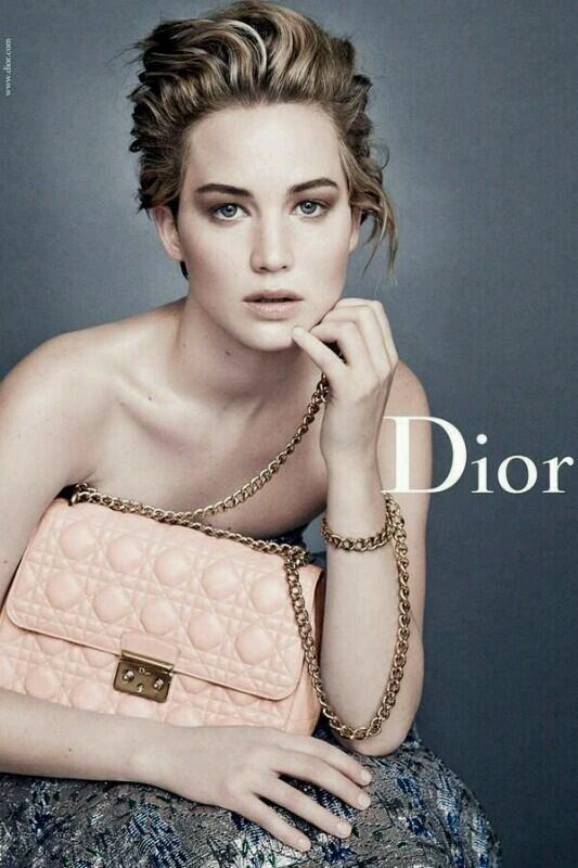 Актриса Дженнифер Лоуренс приняла предложение Dior