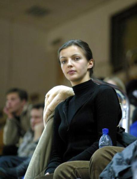 Российская актриса, возлюбленная Евгения Цыганова – Ирина Леонова