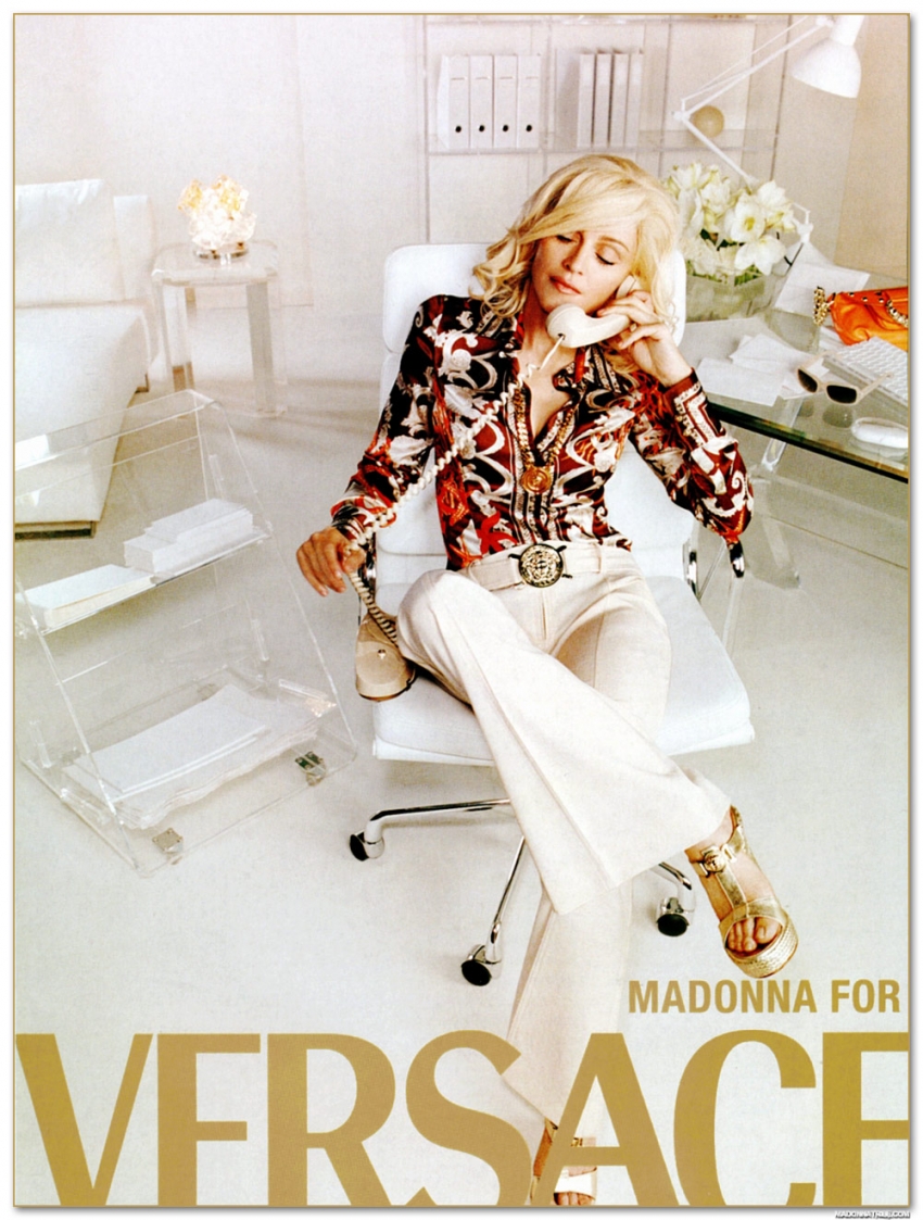 Мадонна в рекламной кампании Versace