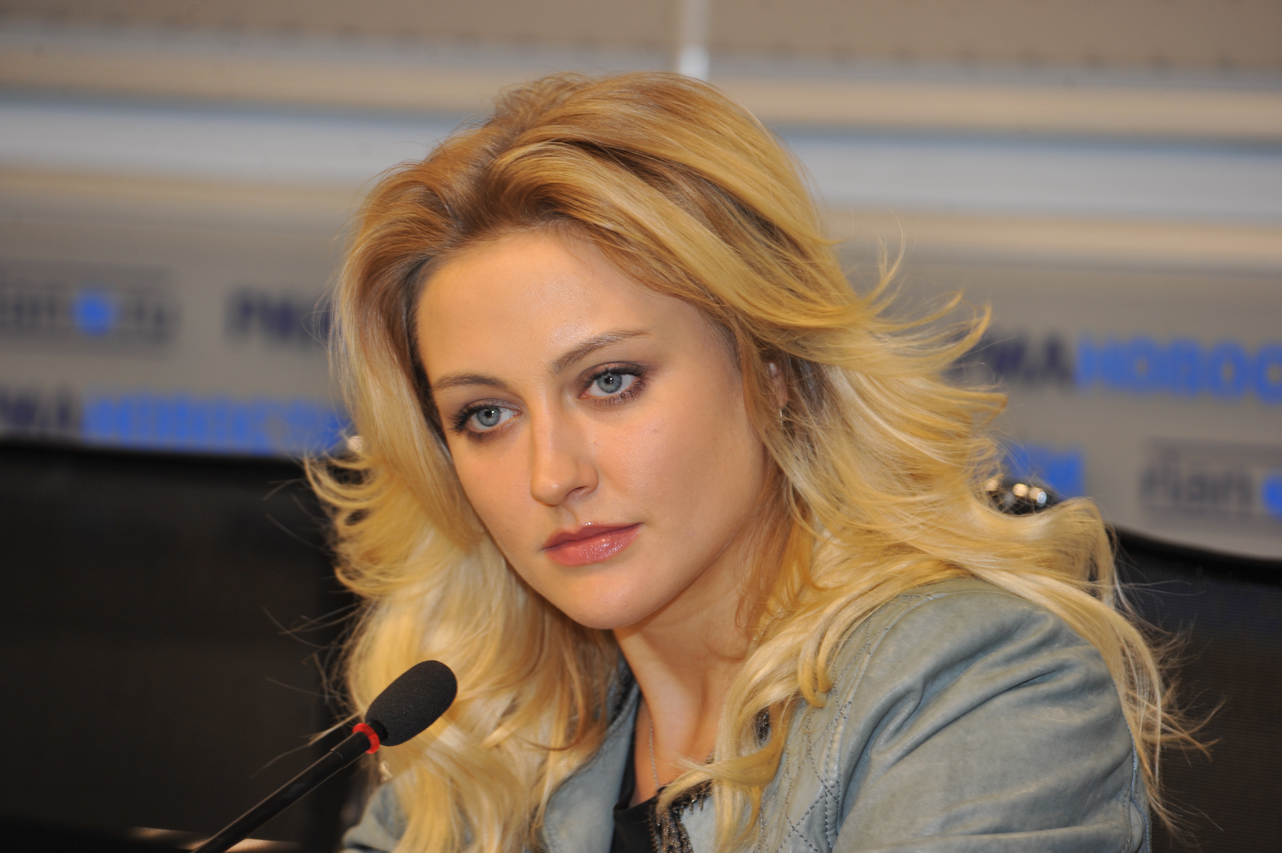 Ева бушмина порно