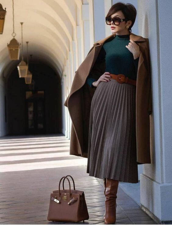 Классический look с юбкой миди