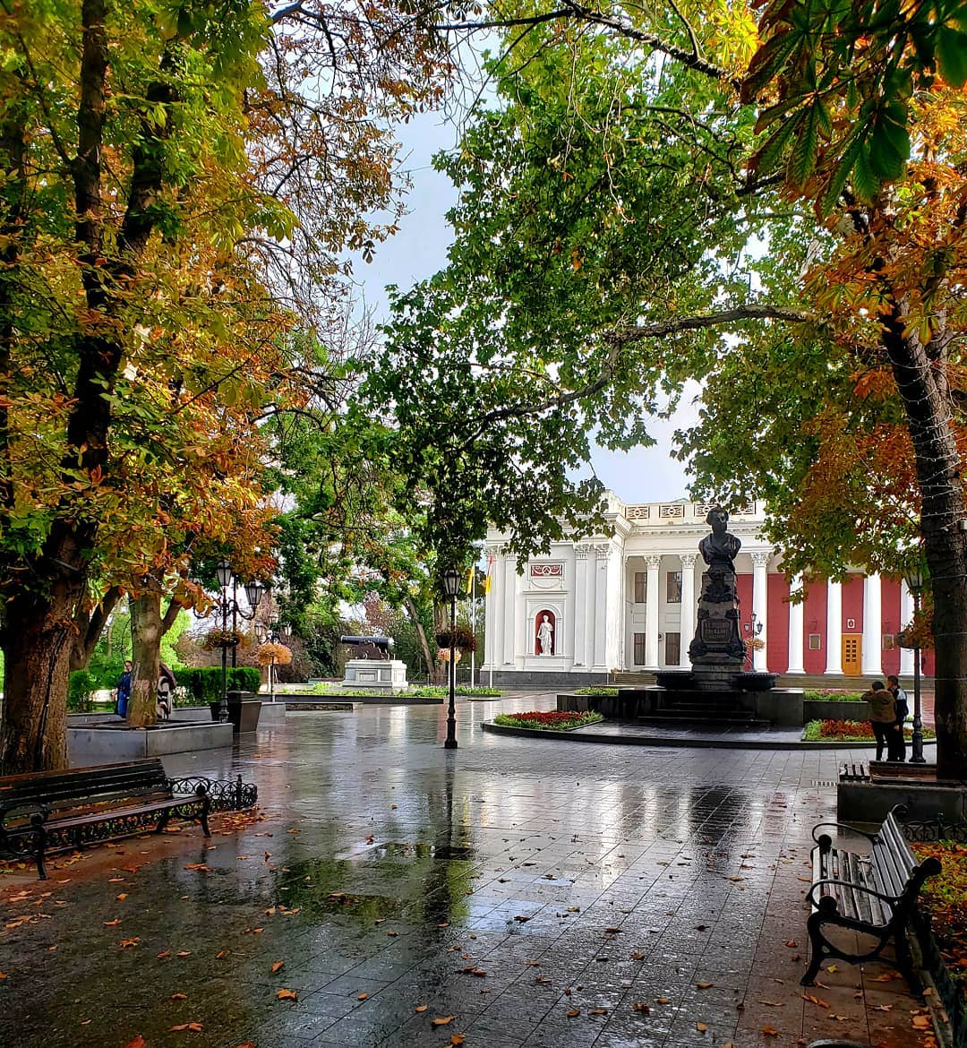 Осенняя Insta-Одесса: ТОП-3 атмосферных места для красивых фото