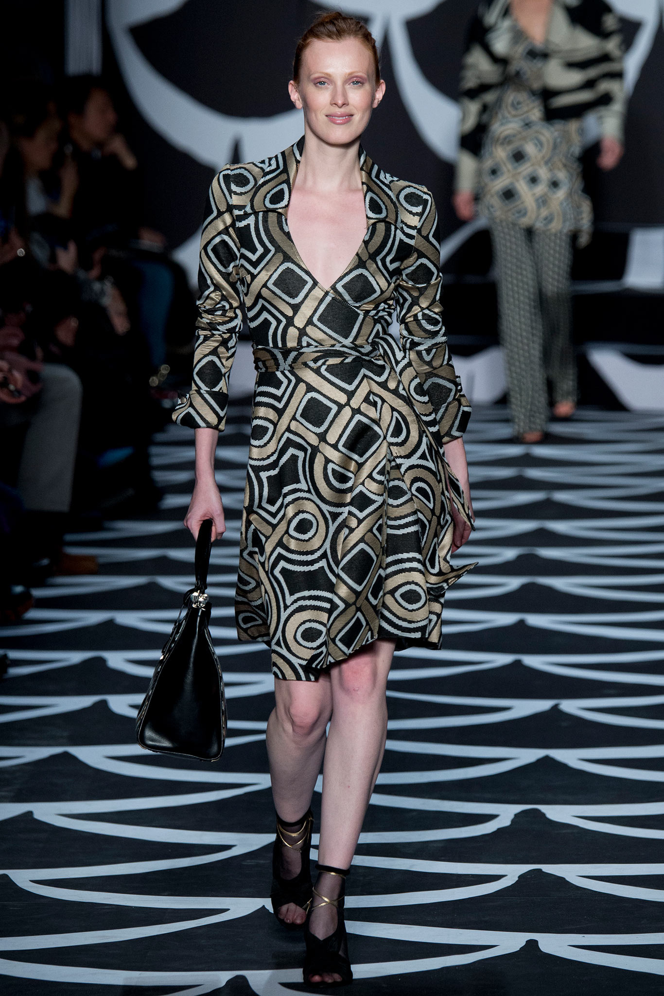 Платье с запахом Diane von Furstenberg