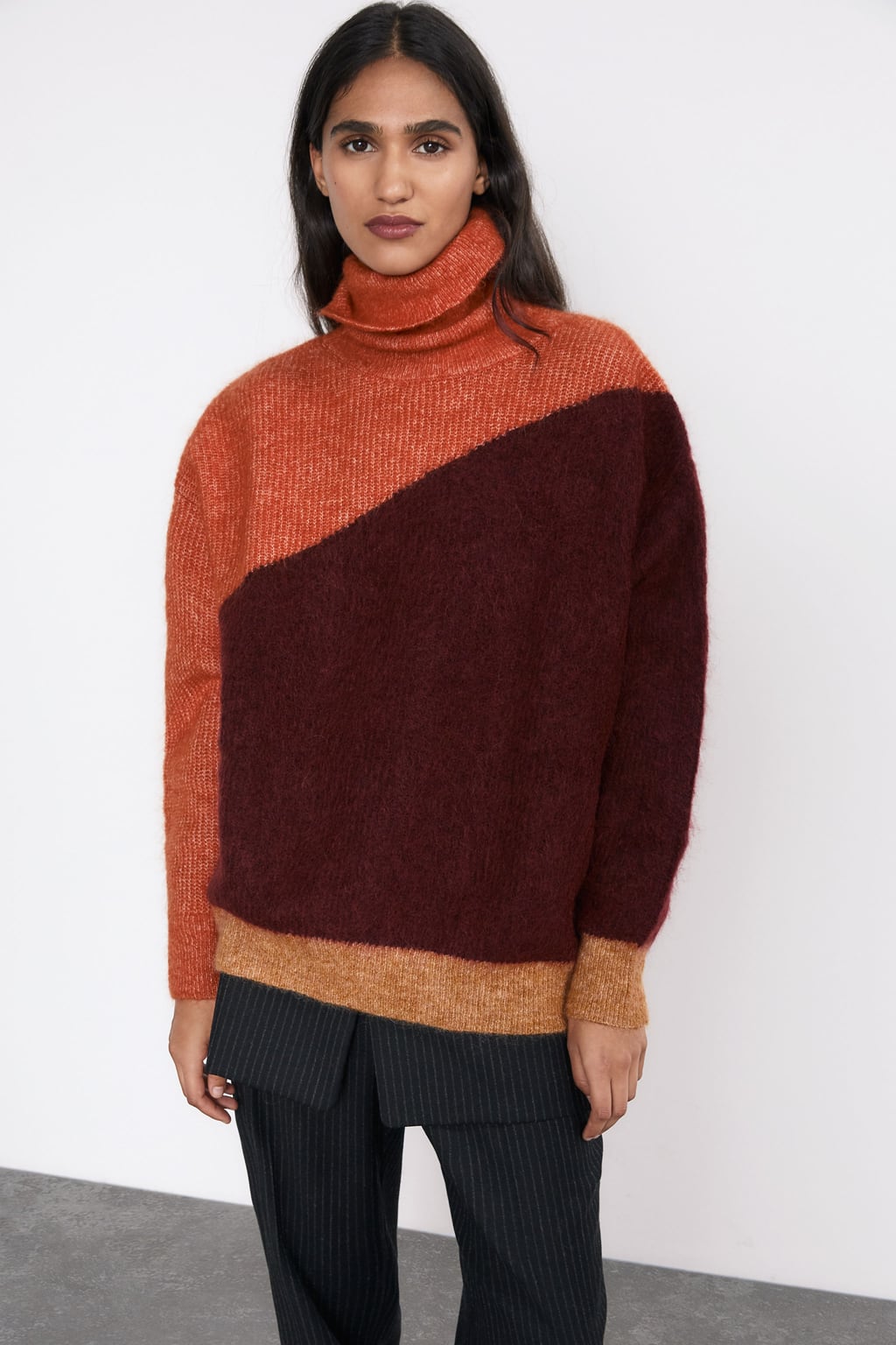 Zara, 999 грн