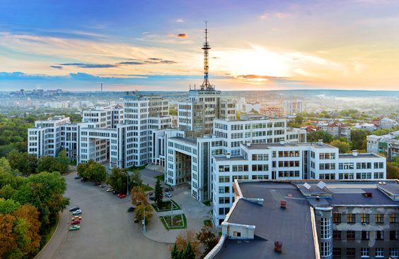 ТОП-7 городов Украины, которые больше всего любят туристы - Харьков