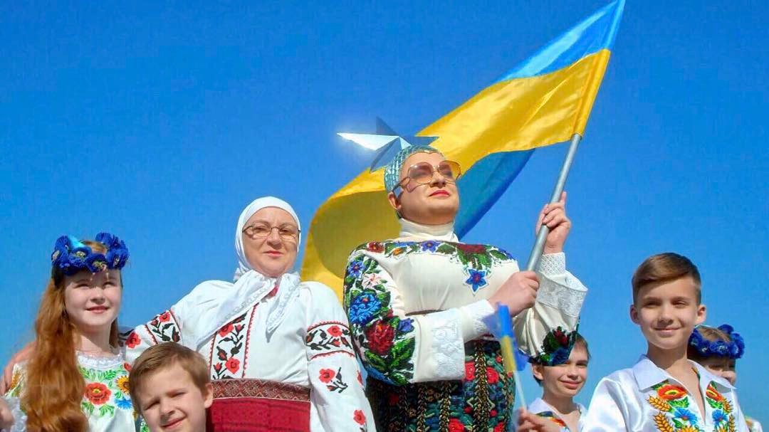 Снова на сцене