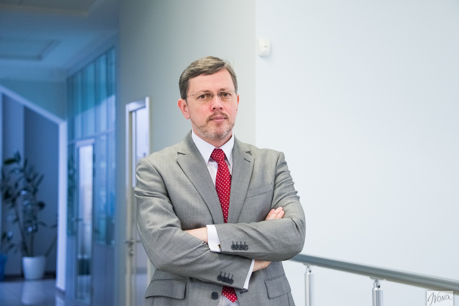 Поверніть мені красу: Дмитрий Слоссер, пластичесский хирург проекта