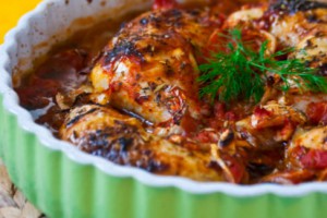 Запеченная курица с овощами Запеченная курица с овощами