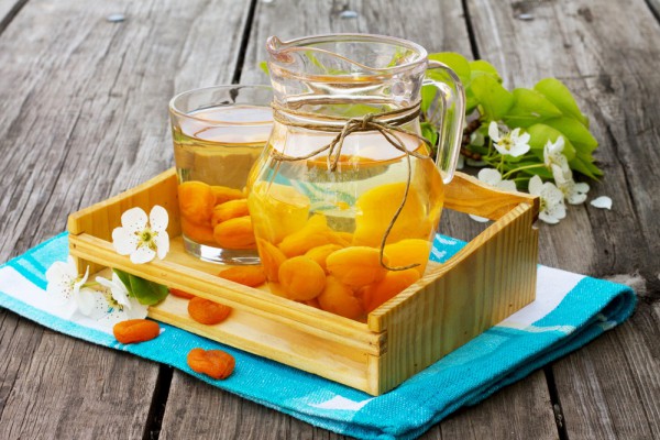 Компот из яблок и кураги Рецепты. Кулинарные рецепты