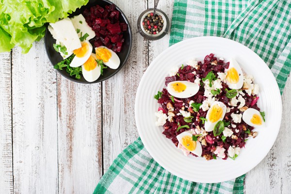 Салат из свеклы, яиц и грецких орехов Рецепты