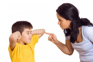 Старайся не повышать на ребенка голос, особенно из-за мелких проступков