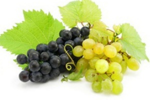 Зеленый и синий виноград