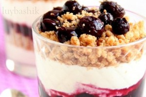 Полезный и вкусный черничный десерт Полезный и вкусный черничный десерт