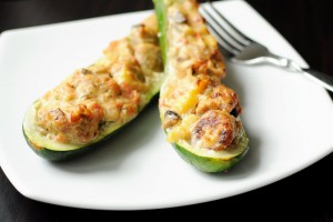 Готовя фаршированные кабачки, не снимай с них кожицу