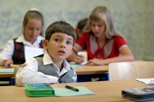 С началом учебного года учащаются жалобы детей на боль в животе С началом учебного года учащаются жалобы детей на боль в животе