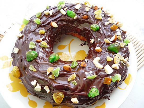Рецепт 
                Медовый кекс с шоколадной глазурью
            