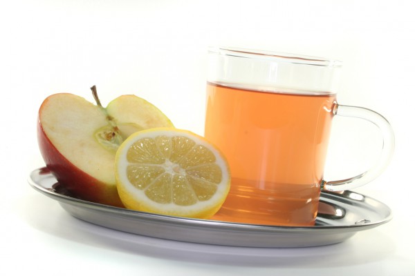 Рецепт 
                Яблочно-лимонный напиток
            