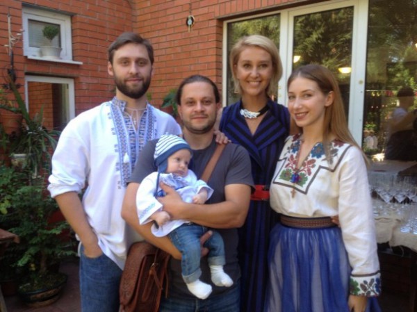 Снежана Егорова окрестила внука и показала фотографии