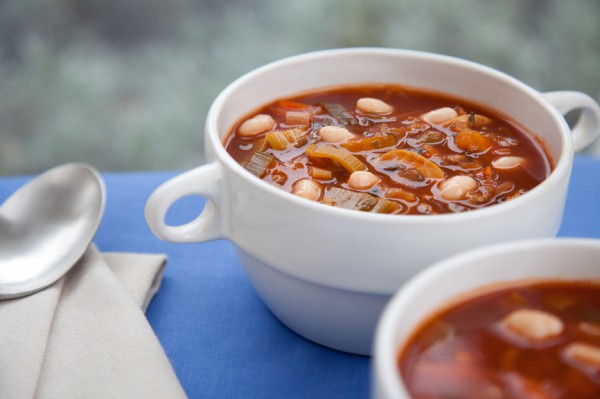 Рецепт 
                Зимний суп с фасолью
            