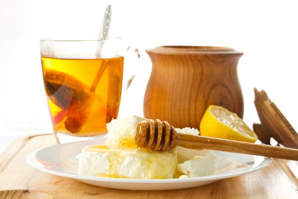 Рецепт 
                Творог с медом и орехами
            
