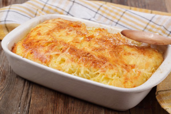 Рецепт 
                Картофельная запеканка с луком и сыром
            