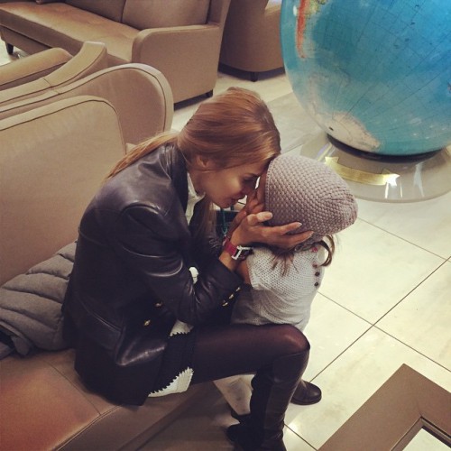 Виктория Боня показала трогательное фото с дочерью