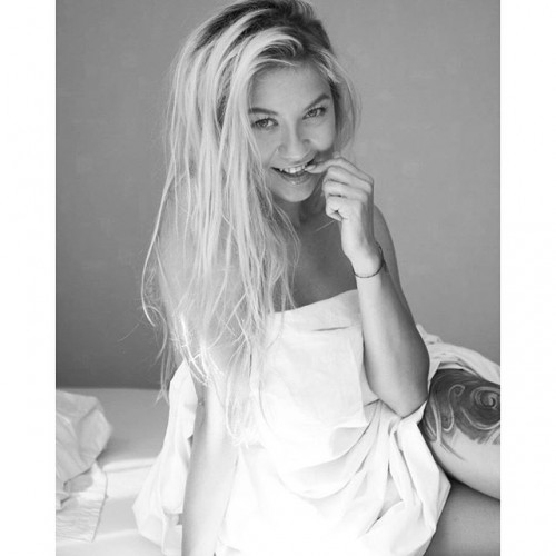 Коренева жалаңаш