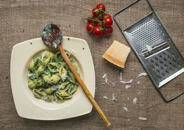 Рецепт 
                Как приготовить пасту со шпинатом: рецепт от Алексея Суханова
            
