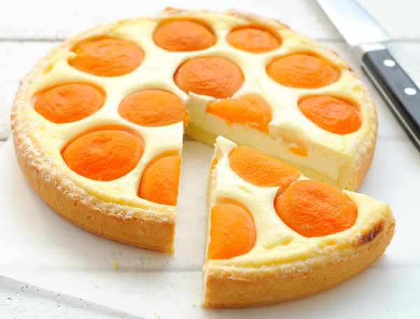 Рецепт 
                Творожный пирог с абрикосами
            