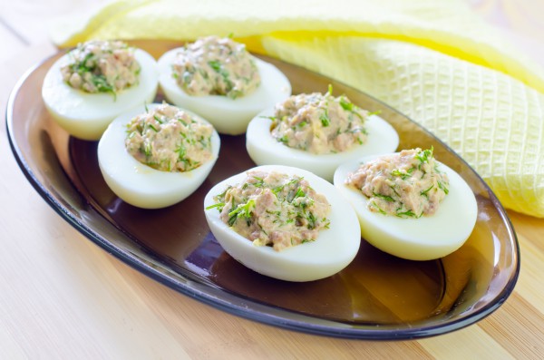 Рецепт 
                Новогодние рецепты: Яйца, фаршированные печенью трески
            